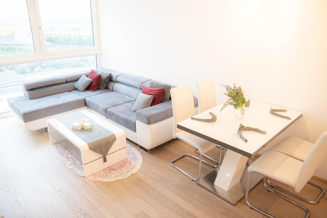Apartament Restify10 - Skyline View - Fitness - Garge - Modern *