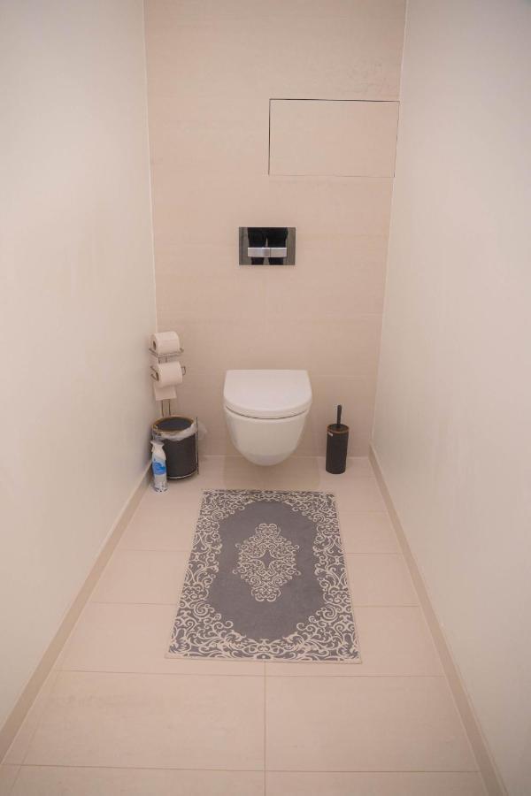 Restify10 - Skyline View - Fitness - Garge - Modern Appartement Vienne