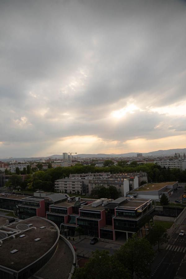 Restify10 - Skyline View - Fitness - Garge - Modern Vienne